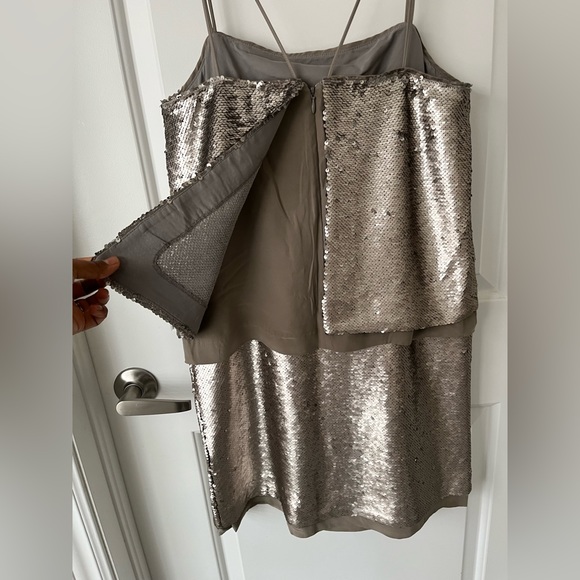 Merona sequin shift dress! Size 2 worn once! Fully lined and amazing quality 🤍 - Picture 3 of 5